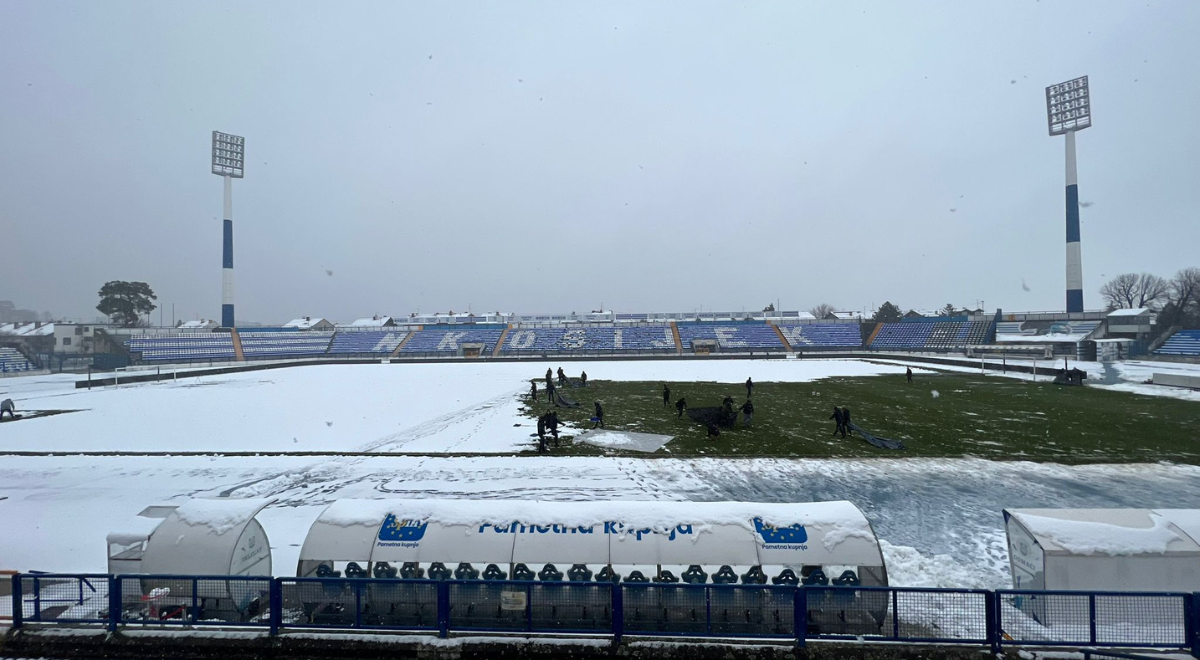Osijek poziva navijače da očiste teren prije utakmice s Varaždinom