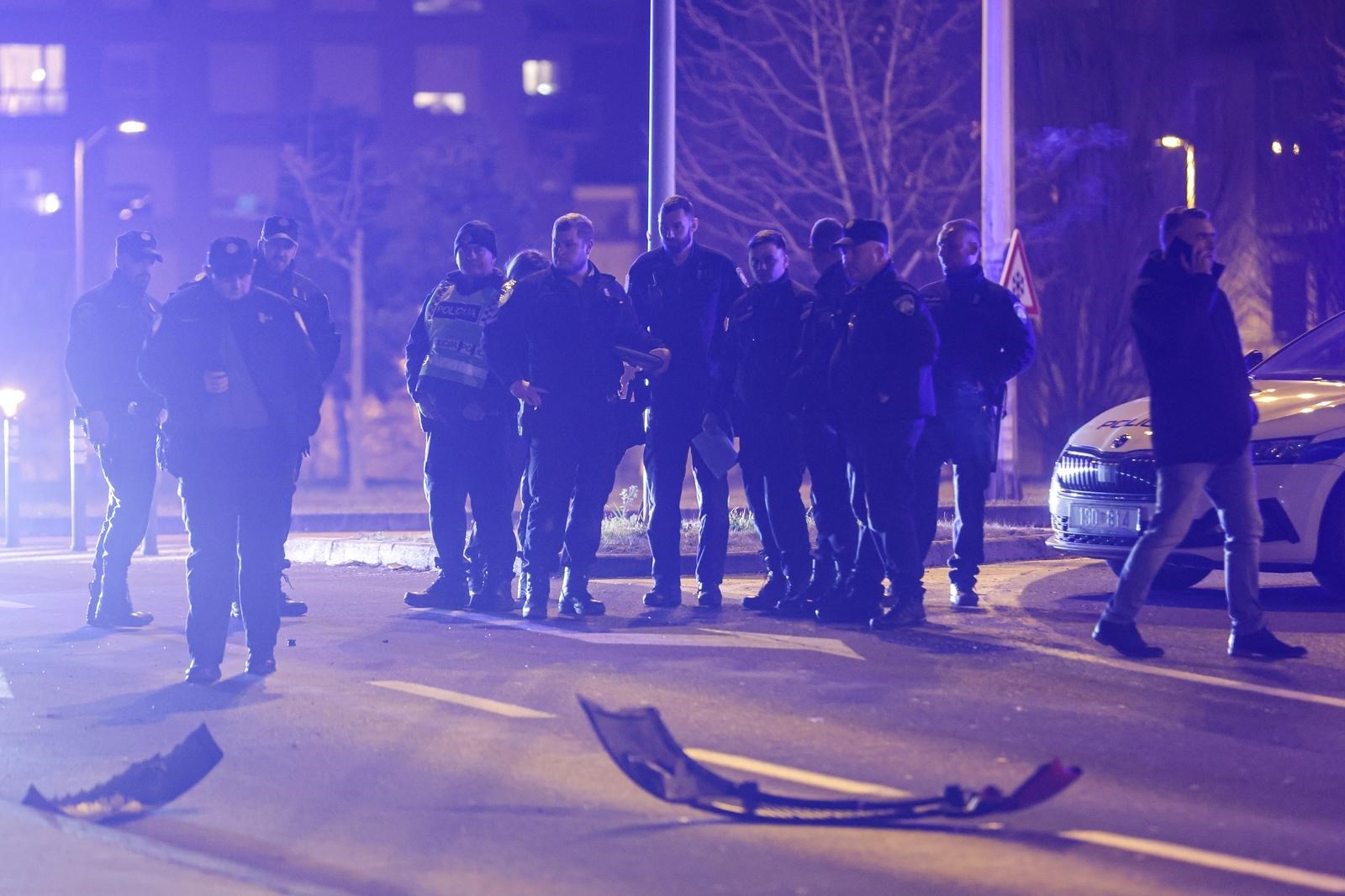 Dramatična potjera: Krijumčar iskočio iz kombija koji se zabio u policijsko vozilo