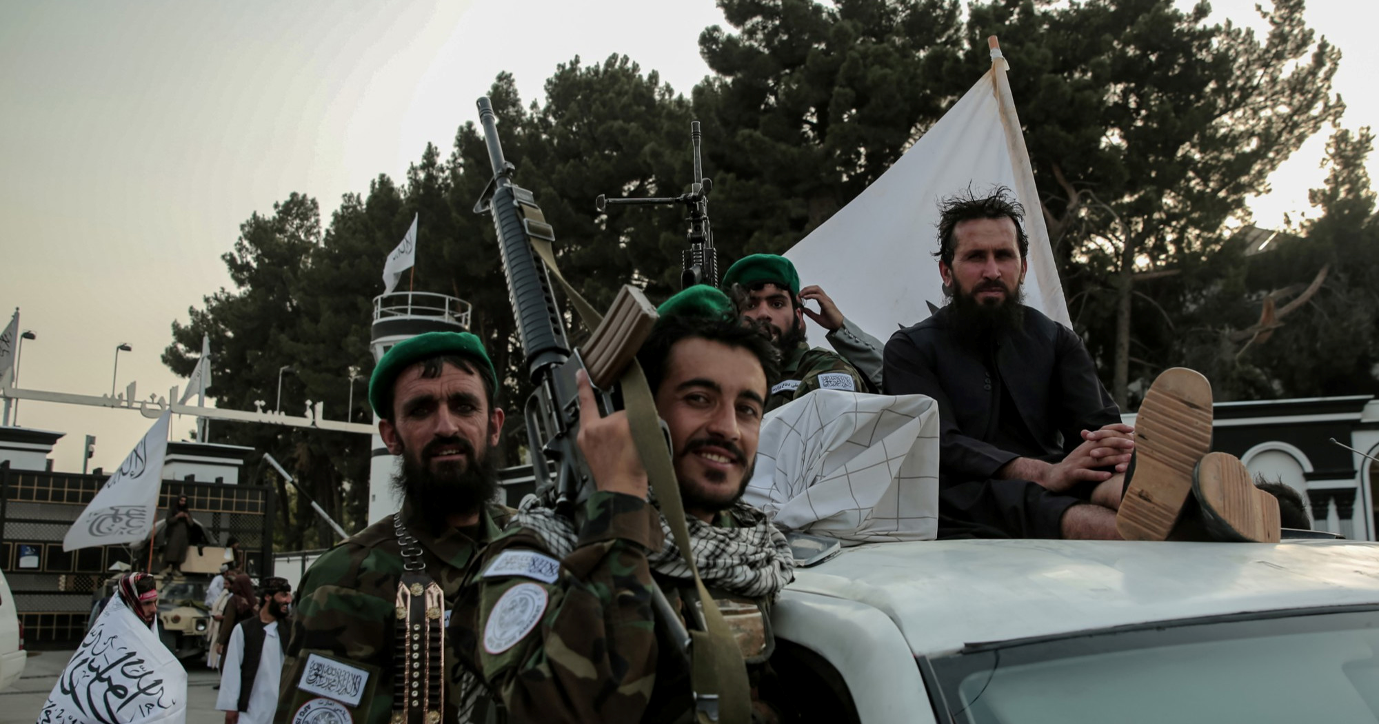 FT: Europske demokracije moraju surađivati s talibanima zbog ilegalnih imigranata