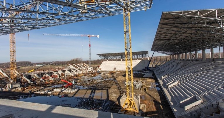 Osijekov stadion trebao je biti gotov 2020. godine. Ponovno je pomaknut rok izgradnje