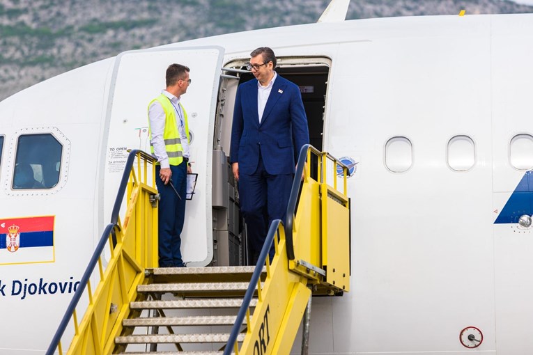 Režimski mediji: Litva i Latvija zabranile prelet avionu kojim Vučić ide u Moskvu