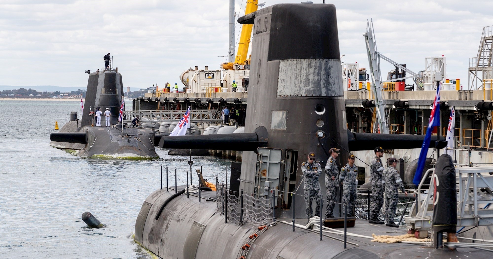 Zbog Putinove prijetnje Britanija gradi desetak nuklearnih podmornica