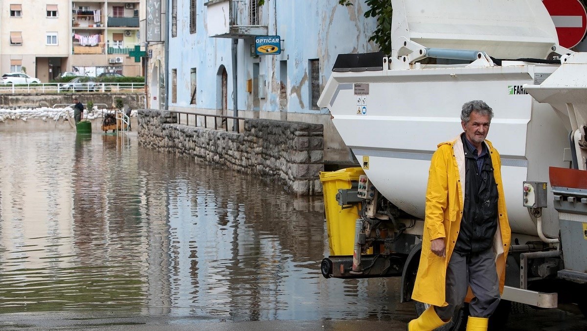 U Obrovcu zbrajaju štetu nastalu tijekom poplave