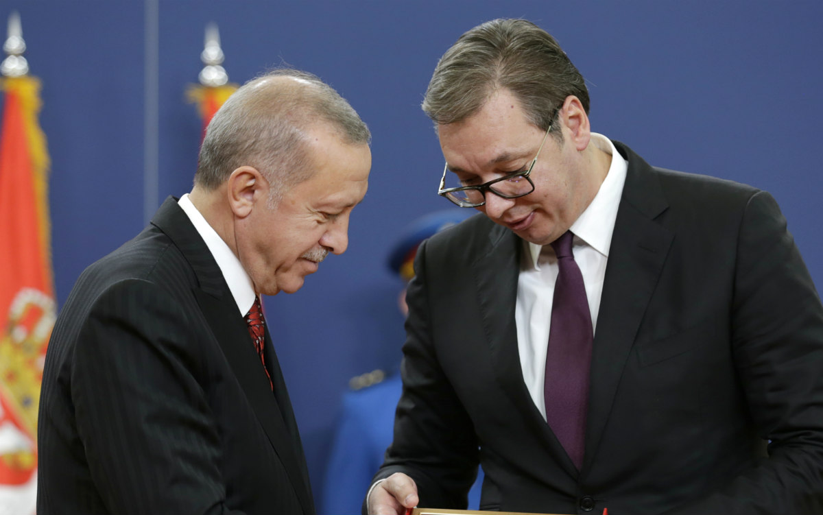 Vučić i Erdogan u Beogradu po karti BiH crtali ceste i pruge