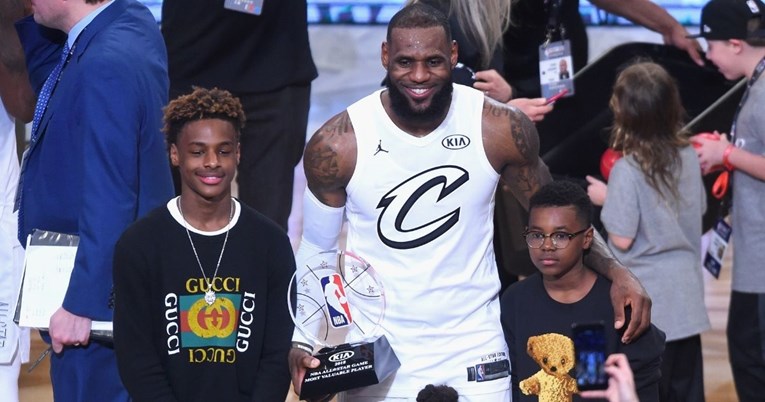 LeBronov sin ima četiri godine da ispuni očev san i zaigra s njim u NBA ligi