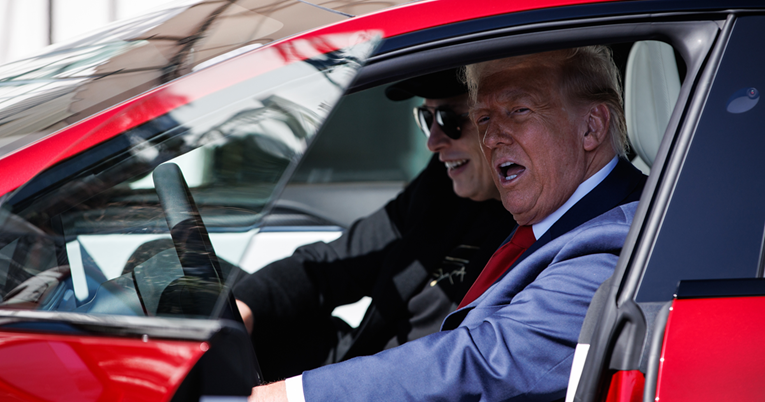 Nakon Trumpove objave pale dionice proizvođača auta. Javili se Japan, Kanada i EU