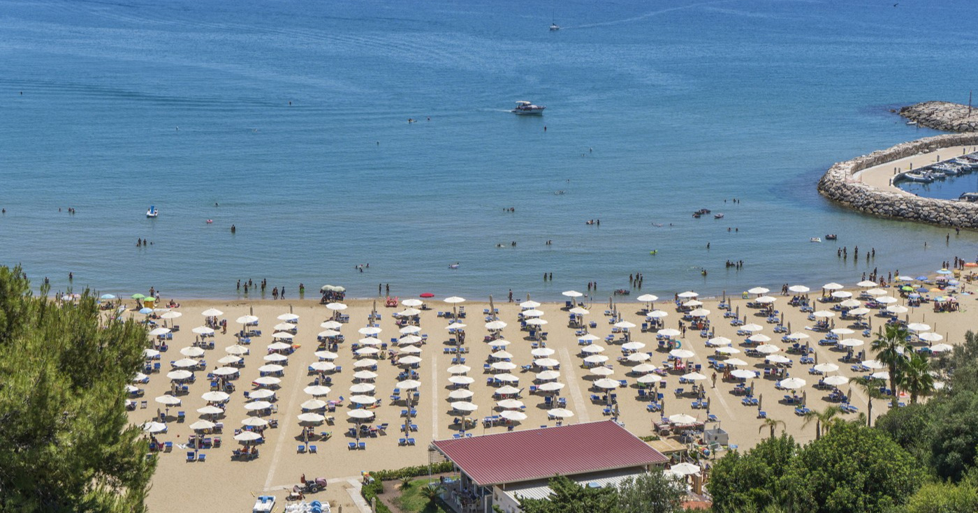 Najboljom plažom u Europi proglašena jedna jadranska (ali ne i hrvatska 😬)