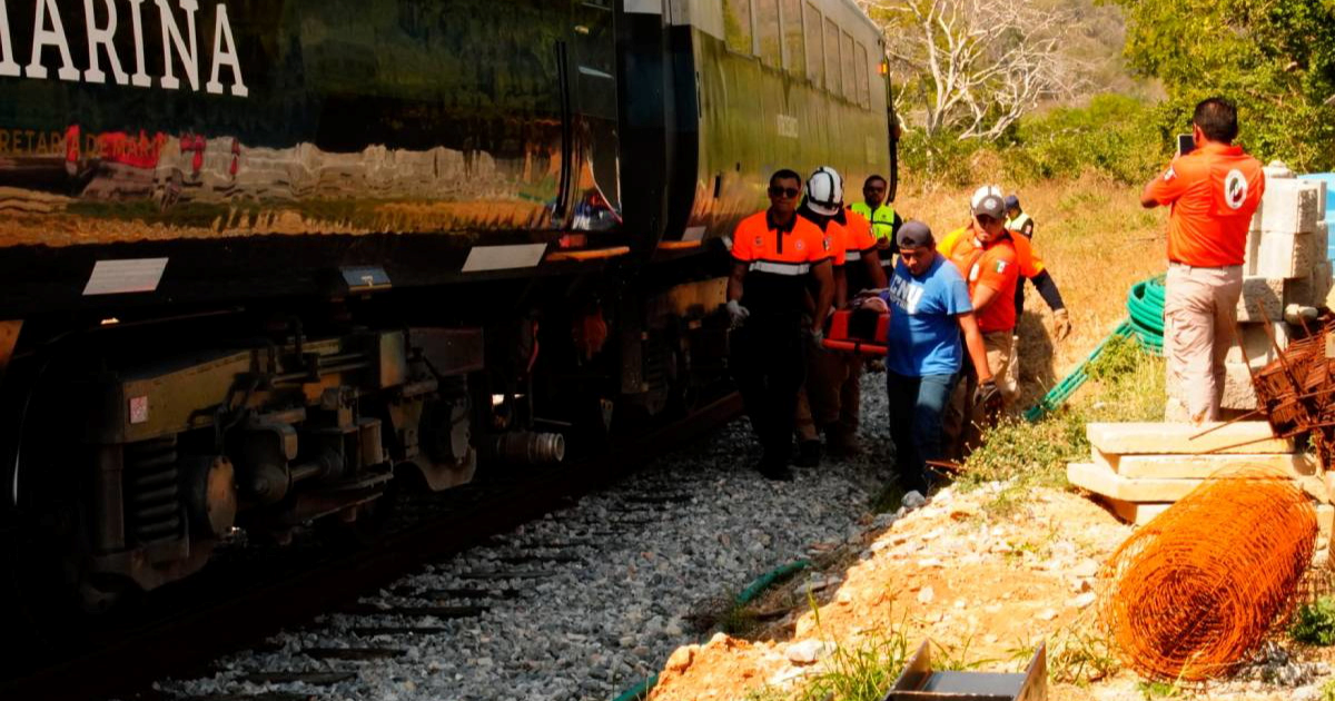 U Meksiku vlak iskočio iz tračnica: 13 mrtvih i 100 ozlijeđenih
