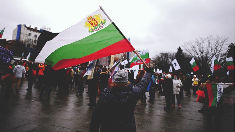 Bugarska popušta restrikcije prije izbora iako su joj brojke loše