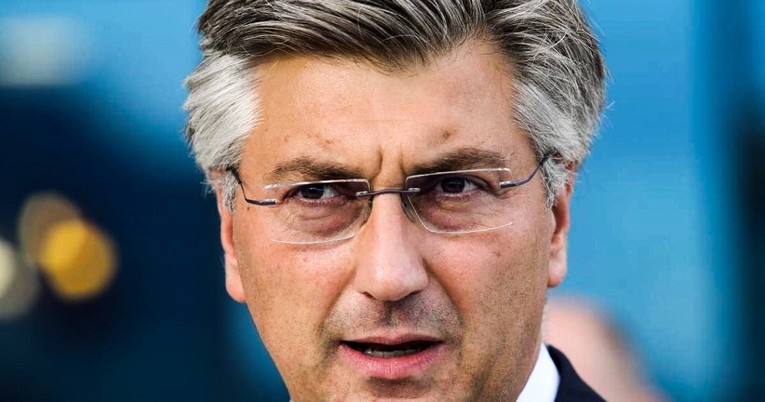 Plenković: 40 posto visokoobrazovanih u sustavu obrazovanja nije cijepljeno