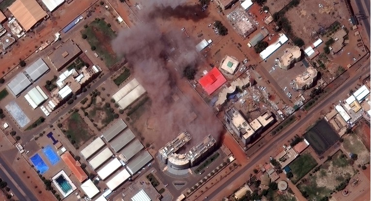 Američka vojska evakuirala osoblje ambasade SAD-a u Sudanu