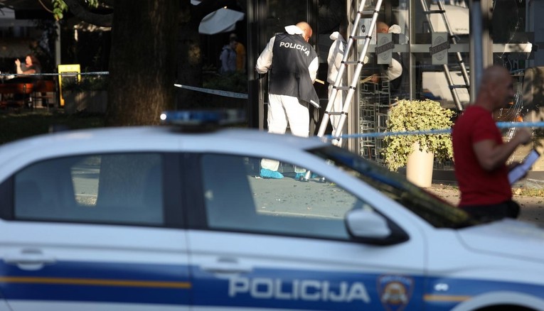 Muškarac umro u parkiranom automobilu u Kaštelima