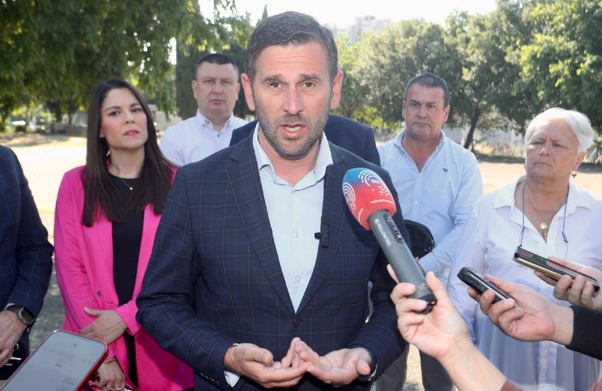 HDZ-ovac: U Solinu će biti parkiralište za turiste da ne stvaraju gužve u Splitu