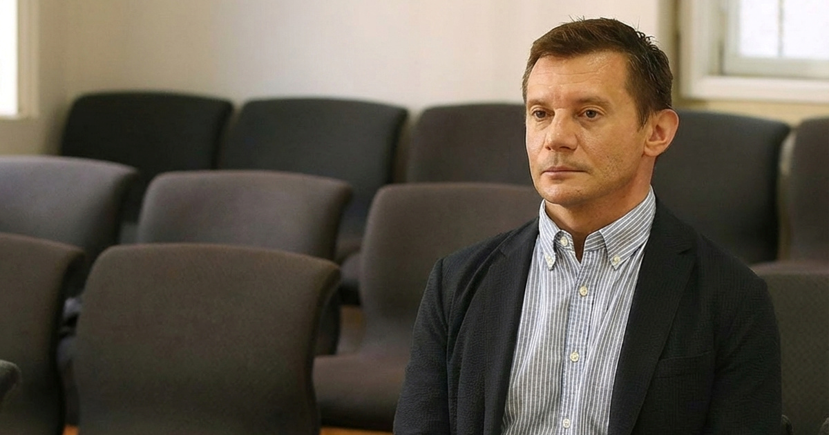 Psihijatar koji je hapšen zbog mita stigao na posao. U međuvremenu sve priznao