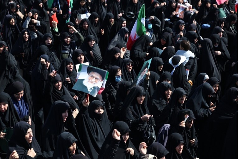 Izvješće američkih obavještajaca: Ni rat većih razmjera neće srušiti iranski režim