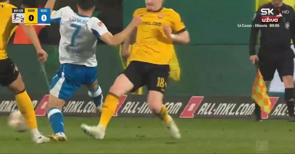 VIDEO Brekalo isključen zbog opasnog starta. Razbjesnio je Dynamo