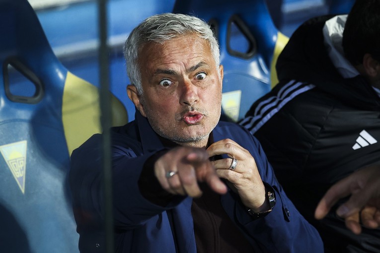 Mourinho bijesan na igrače nakon Realovog remija