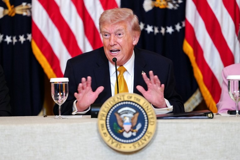 Trump: Uskoro objavljujemo koje će zemlje podržati SAD u Iranu