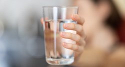 Doktorica razbila uobičajene mitove o zdravlju: "Ne morate piti 8 čaša vode u danu"