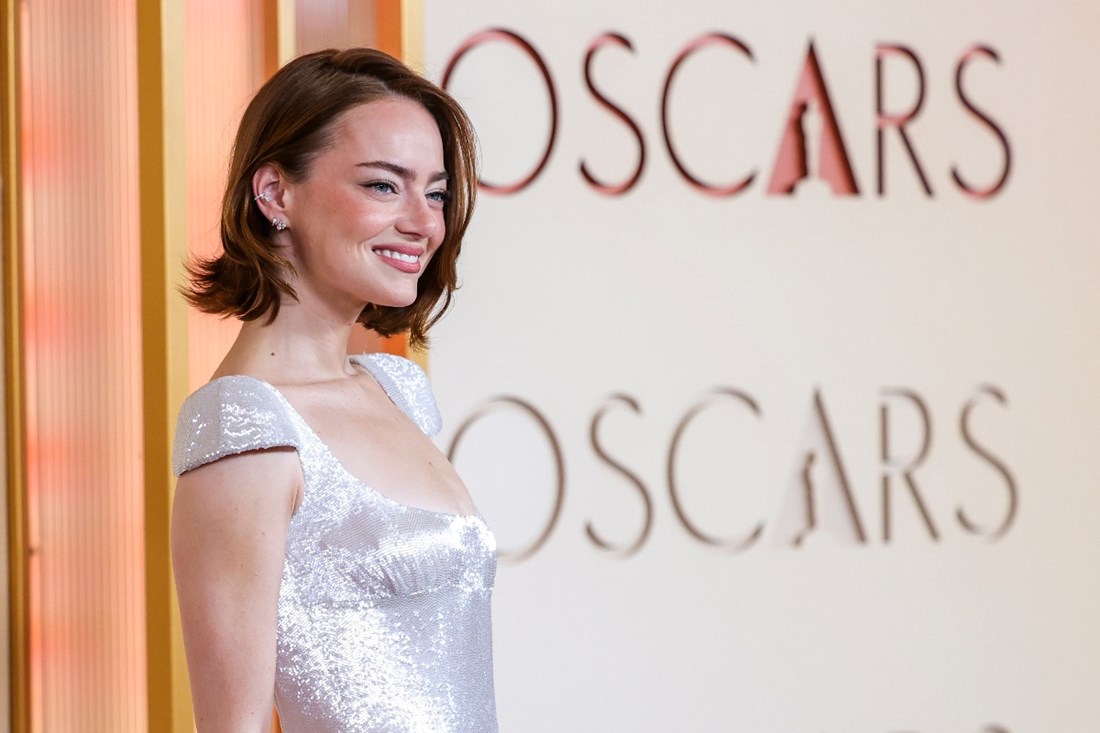 Emma Stone na Oscare došla u haljini čija je izrada trajala 600 sati