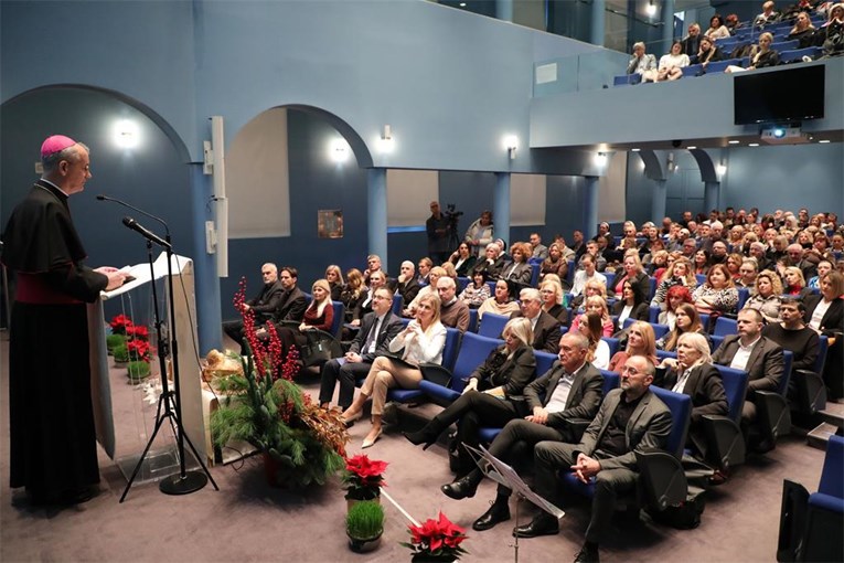 Kutleša: Škola i Crkva trebaju prenositi vrijednosti koje se u društvu obezvređuju