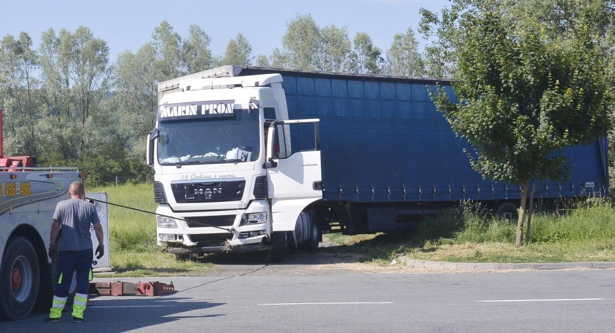 Povećana kazna vozaču kamiona koji je na odmorištu ubio dvije djevojčice