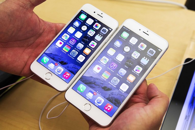 Apple mora platiti po 25 dolara vlasnicima ovih modela iPhonea