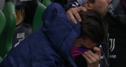 Juventusov igrač se rasplakao nakon što je skrivio gol. Pogledajte što je napravio