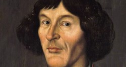 Kopernik je donosio zaključke iz astronomije bez pomoći teleskopa