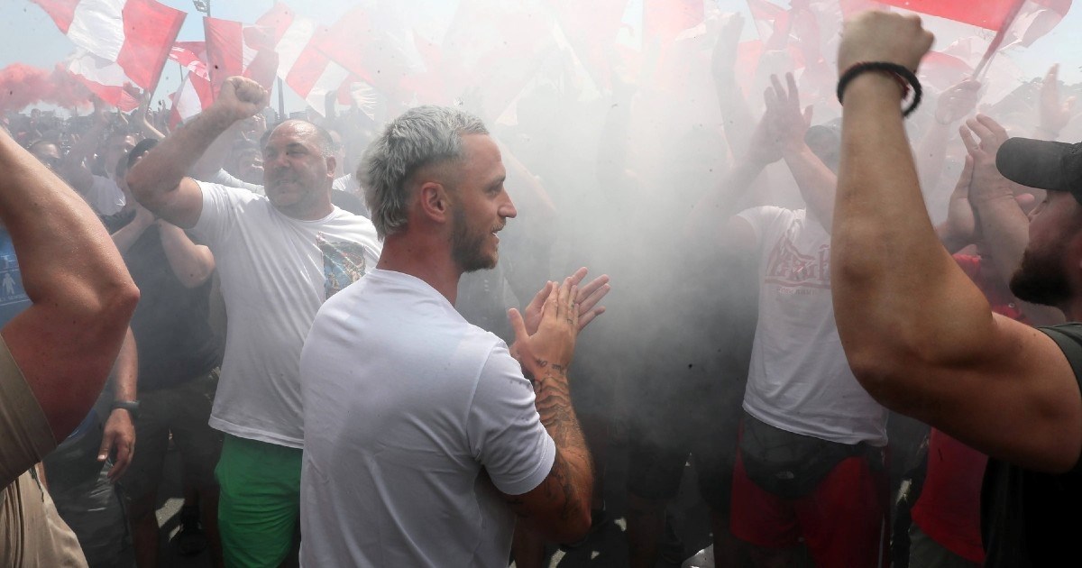 Pogledajte kako su navijači Crvene zvezde dočekali Arnautovića