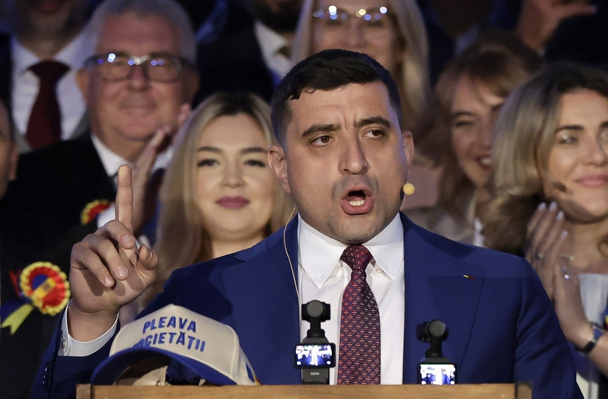 Rumunjski Trump ne priznaje poraz na izborima, poziva ljude na borbu