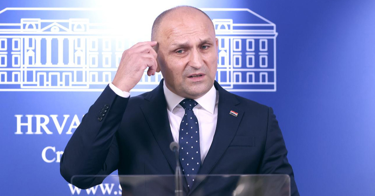 Anušić o opasnom otpadu: Sanacija ide, treba spustiti loptu