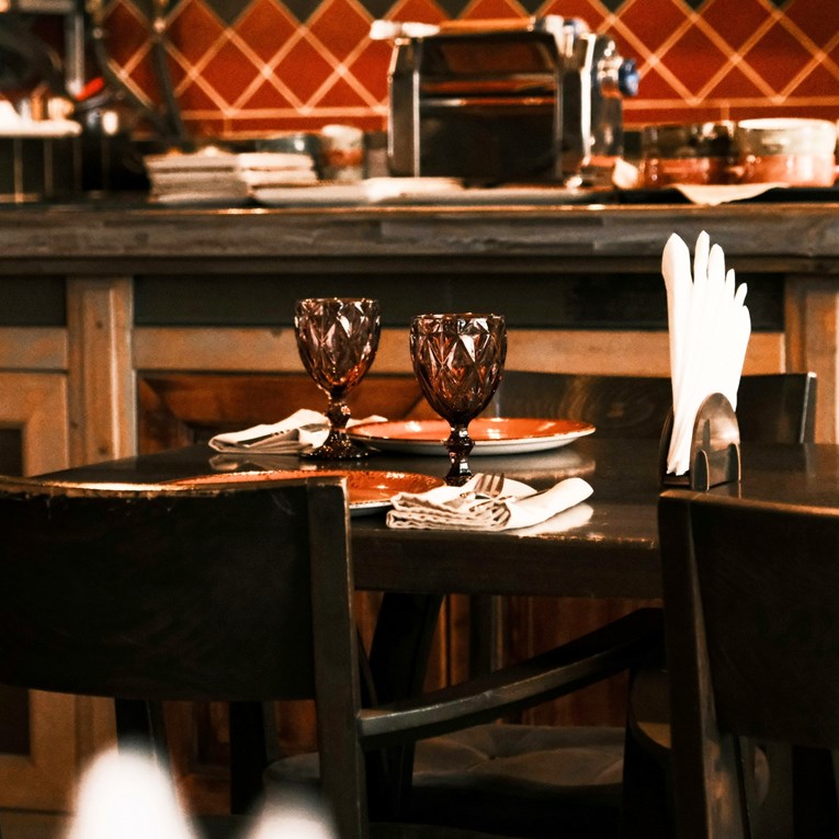 Zašto restorane otvaraju i vode ljudi koji ne poštuju svoju publiku?