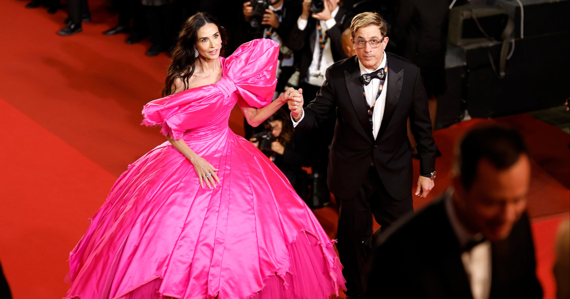 Demi Moore ružičastom haljinom prekršila pravila u Cannesu