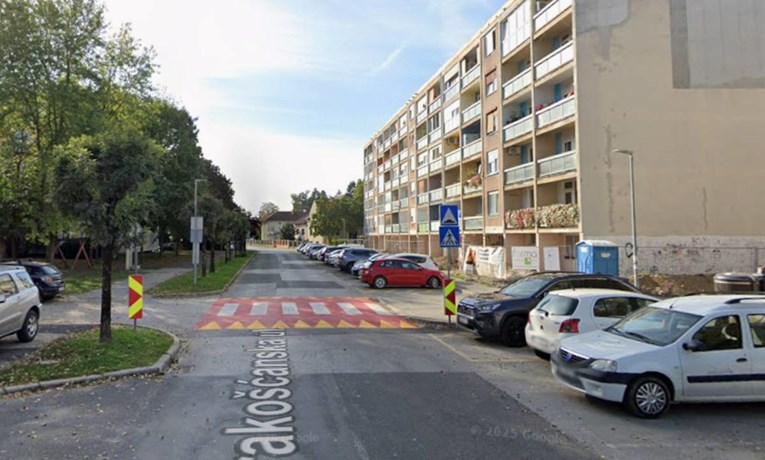 Na zebri autom udario tinejdžericu pa pobjegao. Policija moli građane za pomoć