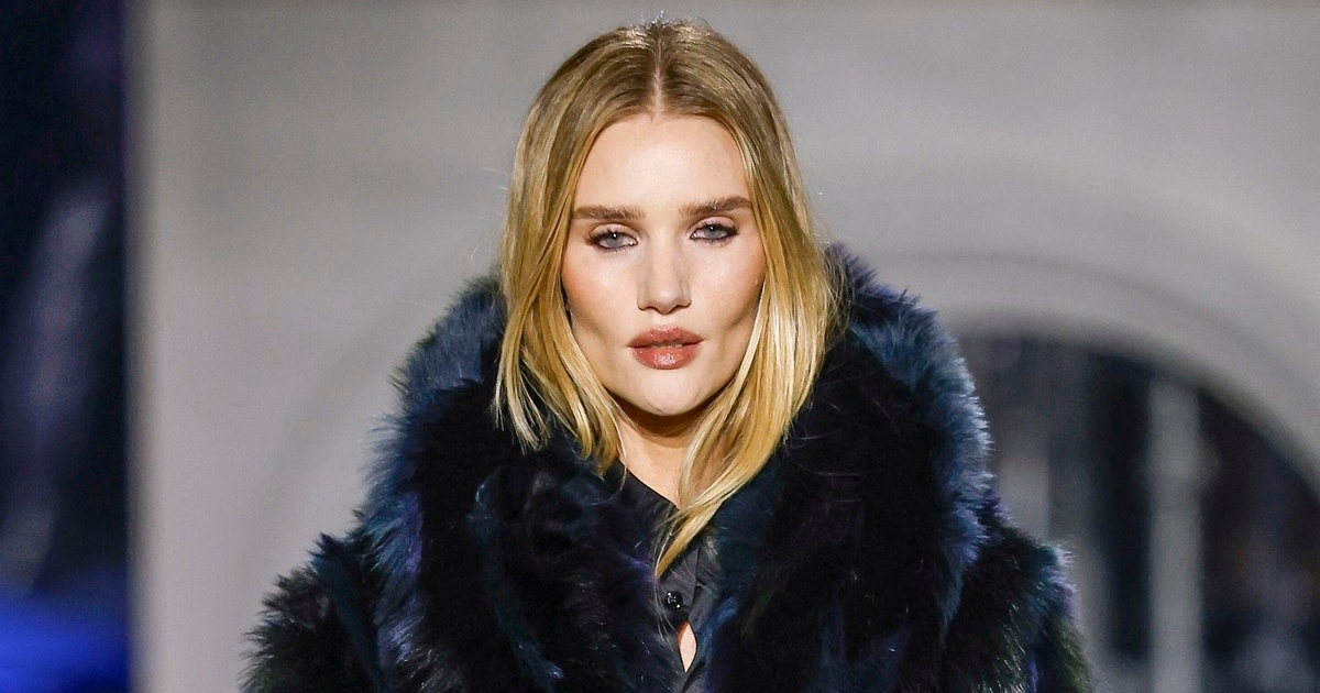 Novi izgled Rosie Huntington-Whiteley šokirao fanove mode