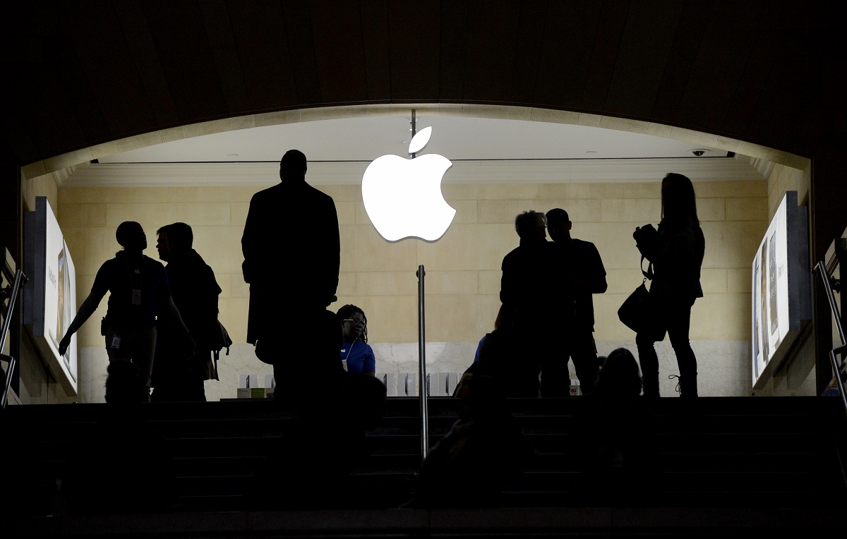 Apple i Google razvijaju tehnologiju koja će upozoravati na koronavirus
