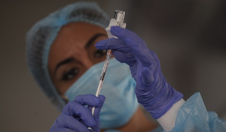 Europarlamentarac: Johnson & Johnson počeo dostavljati cjepivo u Europsku uniju