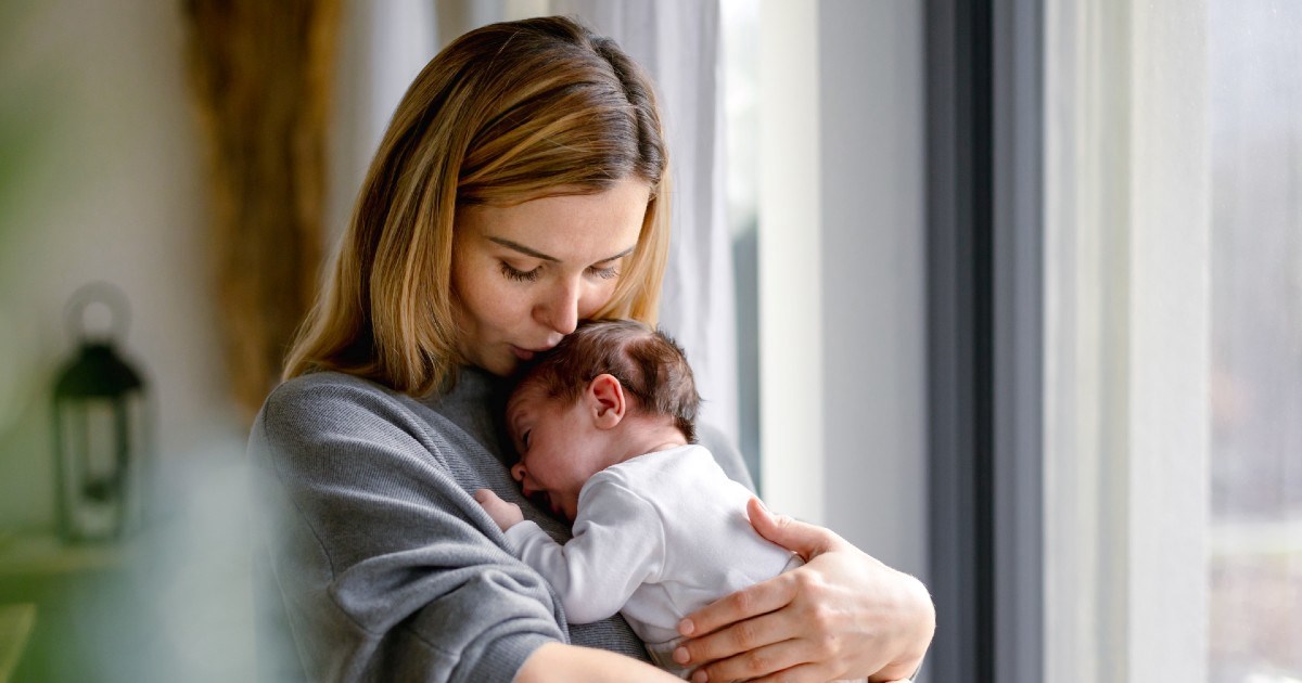 Majčinstvo bez podrške vlastite majke: Izazov s kojim se suočava trećina žena