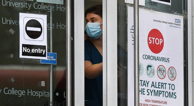Broj umrlih od koronavirusa u Velikoj Britaniji premašio 60 tisuća