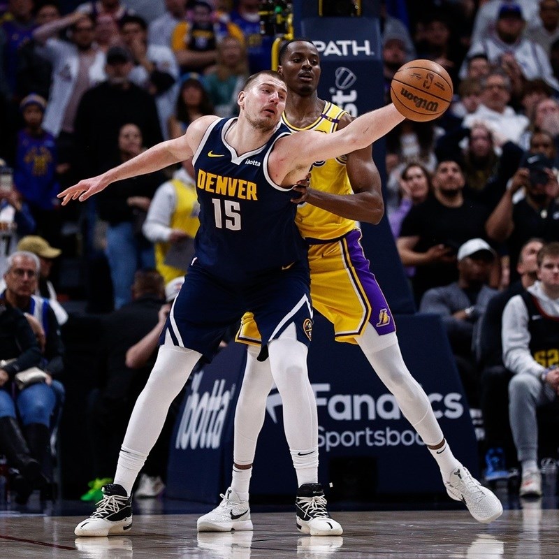 Jokić predvodio Denver do pobjede protiv Lakersa