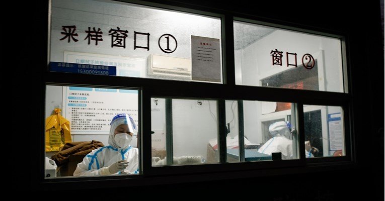 Direktor instituta za genetiku: Kineski zdravstveni sustav je nespreman za omikron