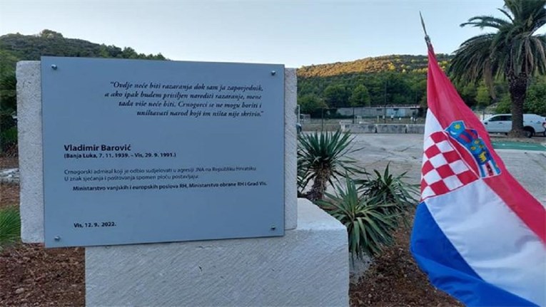 Admiral koji se ubio jer nije htio razarati Dalmaciju dobio spomenik na Visu