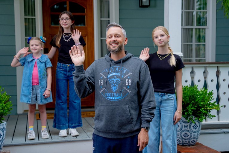 Tata sam kod kuće: Objavljen novi trailer za obiteljsku komediju "The Breadwinner"