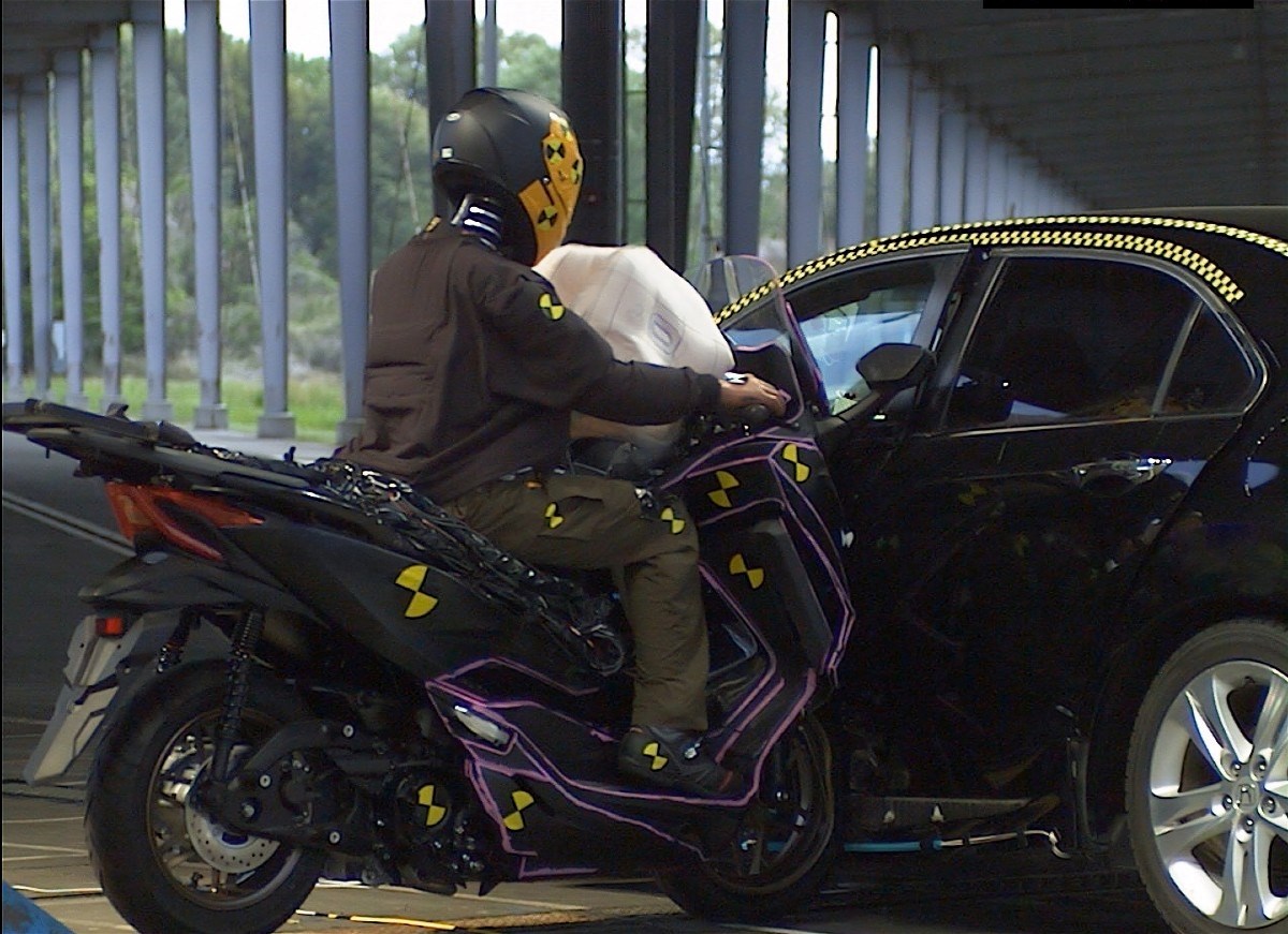Ubrzava se razvoj zračnih jastuka za motocikle