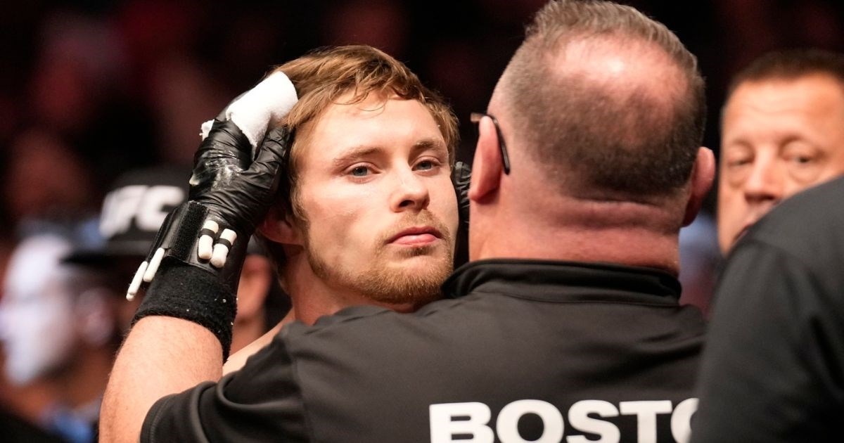 Rekao je da je "Hitler dobar tip s kojim bi išao na pecanje". Sad se bori sa Židovom