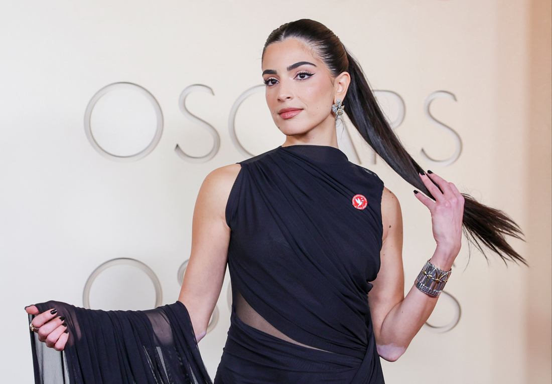 Zašto su neki na dodjeli Oscara nosili crvene bedževe?