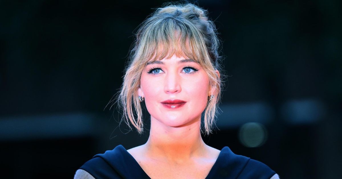 Jennifer Lawrence otkrila koja joj je sestra Kardashian najiritantnija