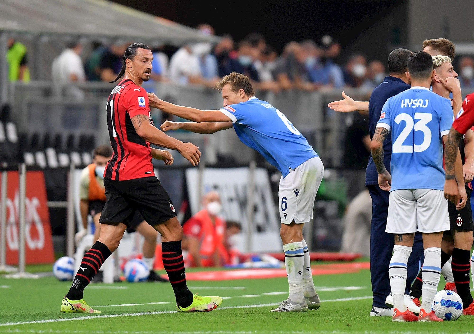 Ovo je bilo Zlatanovo koljeno prije tri mjeseca. Jučer je zabio za Milan