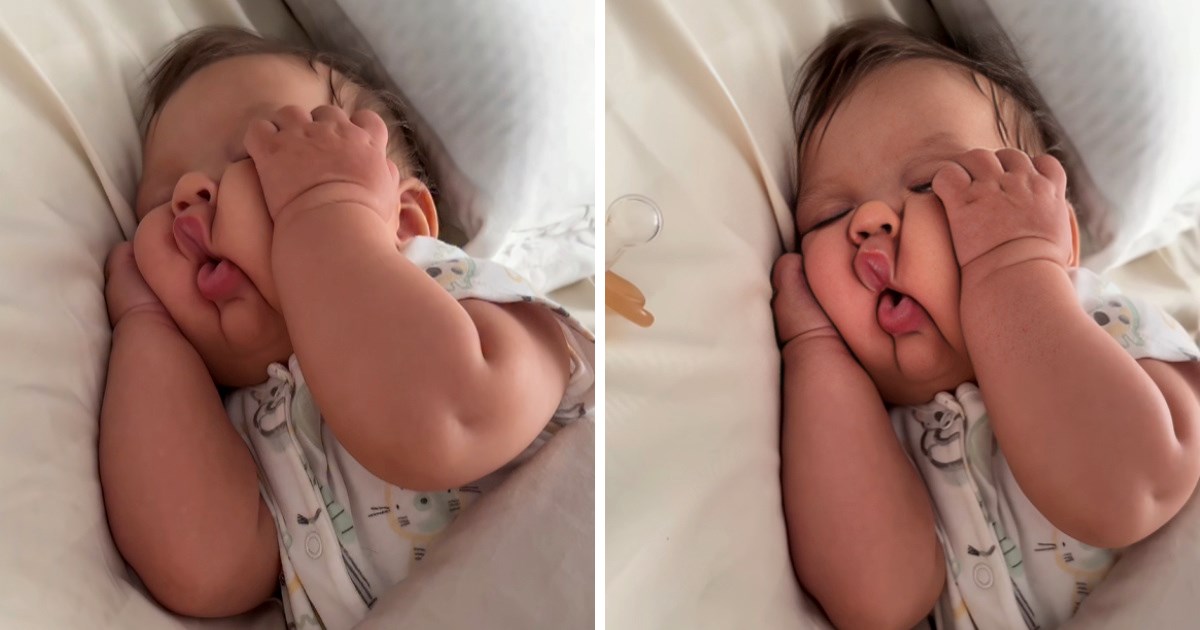 Mama je pronašla bebu kako spava u neobičnom položaju. Snimka mami osmijeh na lice